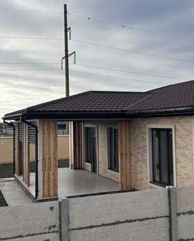 Дом 135м&sup2;, 1-этажный, участок 0 сот.  