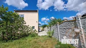 Дом 130м&sup2;, 2-этажный, участок 4 сот.  