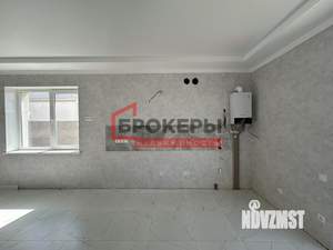 Дом 165м&sup2;, 2-этажный, участок 5 сот.  