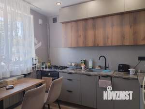 Дом 190м², 2-этажный, участок 3 сот.  