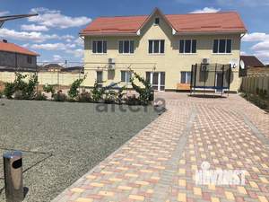 Дом 360м², 3-этажный, участок 15 сот.  