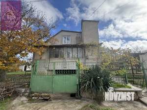 Дом 80м², 2-этажный, участок 6 сот.  