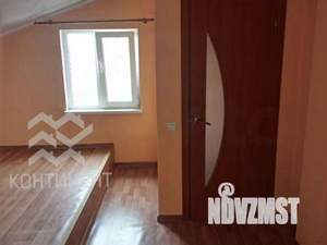 Дом 110м&sup2;, 2-этажный, участок 4 сот.  