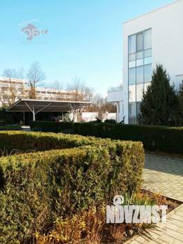 Коттедж 196м&sup2;, 2-этажный, участок 4 сот.  