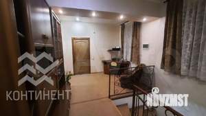 Дом 270м², 3-этажный, участок 6 сот.  