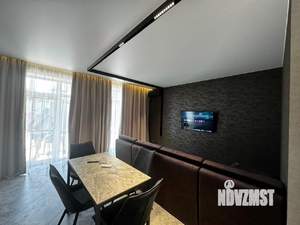 Коттедж 120м², 3-этажный, участок 3 сот.  