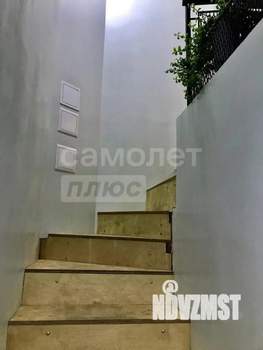 Дом 89м², 5-этажный, участок 1 сот.  