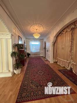 Дом 611м&sup2;, 1-этажный, участок 611 сот.  