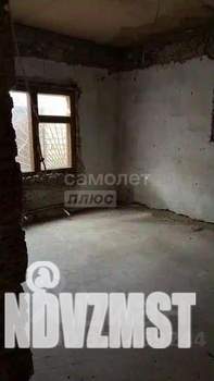 Дом 146м&sup2;, 2-этажный, участок 3 сот.  