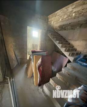 Дом 220м², 2-этажный, участок 6 сот.  