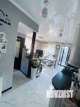 Дом 190м&sup2;, 1-этажный, участок 5 сот.  