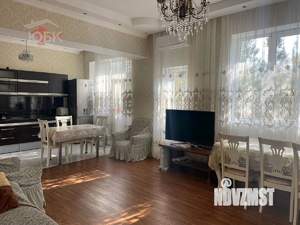 Дом 240м², 2-этажный, участок 2 сот.  