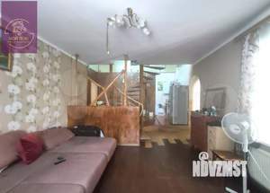 Дом 100м², 2-этажный, участок 1 сот.  