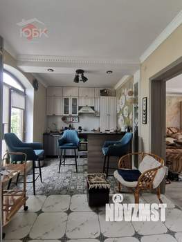 Дом 550м², 4-этажный, участок 3 сот.  