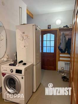 Дом 50м², 2-этажный, участок 1 сот.  