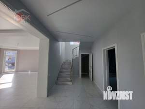 Дом 200м², 2-этажный, участок 5 сот.  