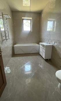 Дом 390м², 3-этажный, участок 6 сот.  