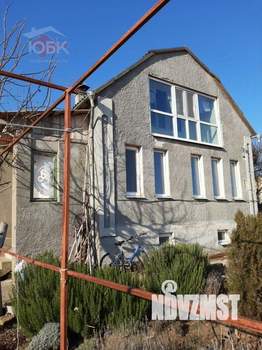 Дом 100м&sup2;, 3-этажный, участок 5 сот.  