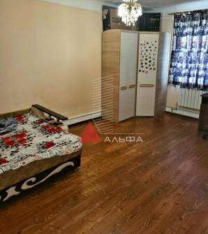 Дом 220м², 2-этажный, участок 6 сот.  