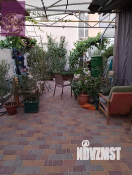 Дом 200м², 2-этажный, участок 3 сот.  