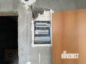 Дом 420м², 3-этажный, участок 15 сот.  