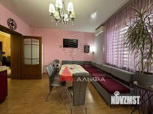 Дом 208м², 1-этажный, участок 6 сот.  