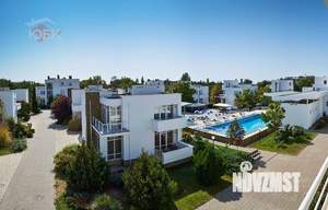 Коттедж 240м&sup2;, 2-этажный, участок 4 сот.  