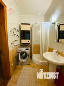 Дом 114м&sup2;, 2-этажный, участок 1 сот.  