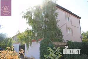 Дом 307м&sup2;, 3-этажный, участок 6 сот.  