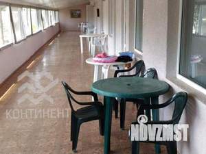 Дом 700м², 2-этажный, участок 15 сот.  