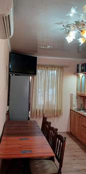Дом 130м², 2-этажный, участок 5 сот.  