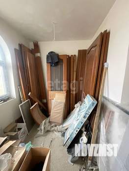 Дом 371м², 3-этажный, участок 6 сот.  