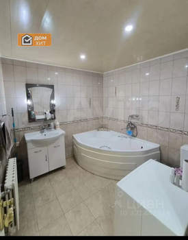 Дом 197м&sup2;, 2-этажный, участок 4 сот.  