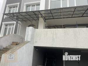 Дом 455м², 3-этажный, участок 6 сот.  