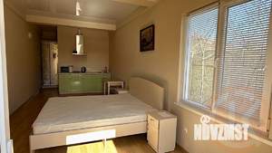 Дом 280м², 3-этажный, участок 15 сот.  