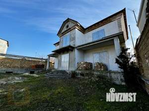 Дом 450м², 3-этажный, участок 5 сот.  