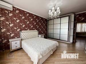 Дом 154м², 3-этажный, участок 3 сот.  