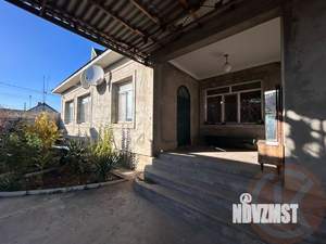 Дом 611м&sup2;, 1-этажный, участок 611 сот.  