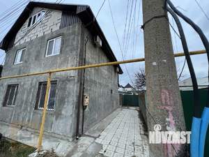 Дом 210м², 3-этажный, участок 1 сот.  