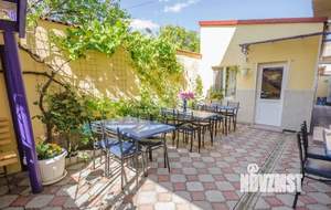 Дом 222м&sup2;, 2-этажный, участок 4 сот.  