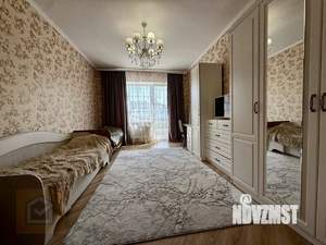 Дом 154м², 3-этажный, участок 3 сот.  