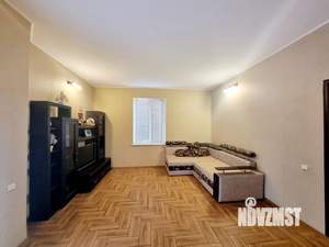 Дом 214м², 2-этажный, участок 8 сот.  