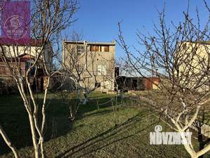 Дом 240м², 3-этажный, участок 6 сот.  