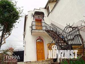 Дом 120м², 2-этажный, участок 4 сот.  