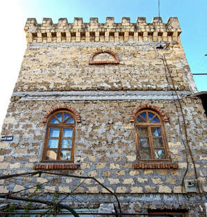 Дача 240м&sup2;, 3-этажный, участок 6 сот.  