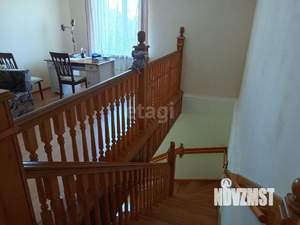 Дом 376м², 2-этажный, участок 6 сот.  