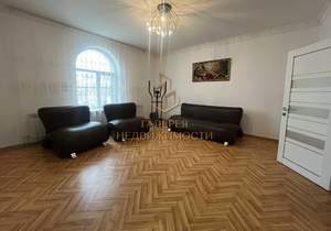 Дом 290м², 1-этажный, участок 6 сот.  
