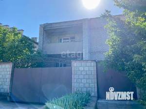 Дом 283м², 3-этажный, участок 6 сот.  