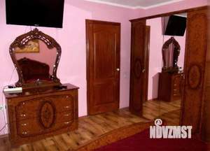 Дом 100м², 2-этажный, участок 2 сот.  