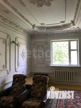 Дом 273м², 3-этажный, участок 6 сот.  